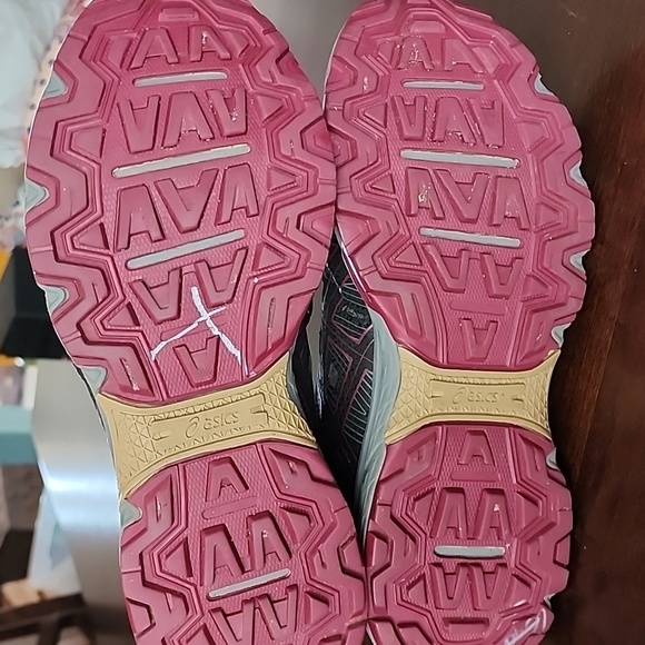 ASICS Gel-Venture 7 Trail Running Shoes Women’s Size 9 Black Burgundy (I) - Picture 5 of 7